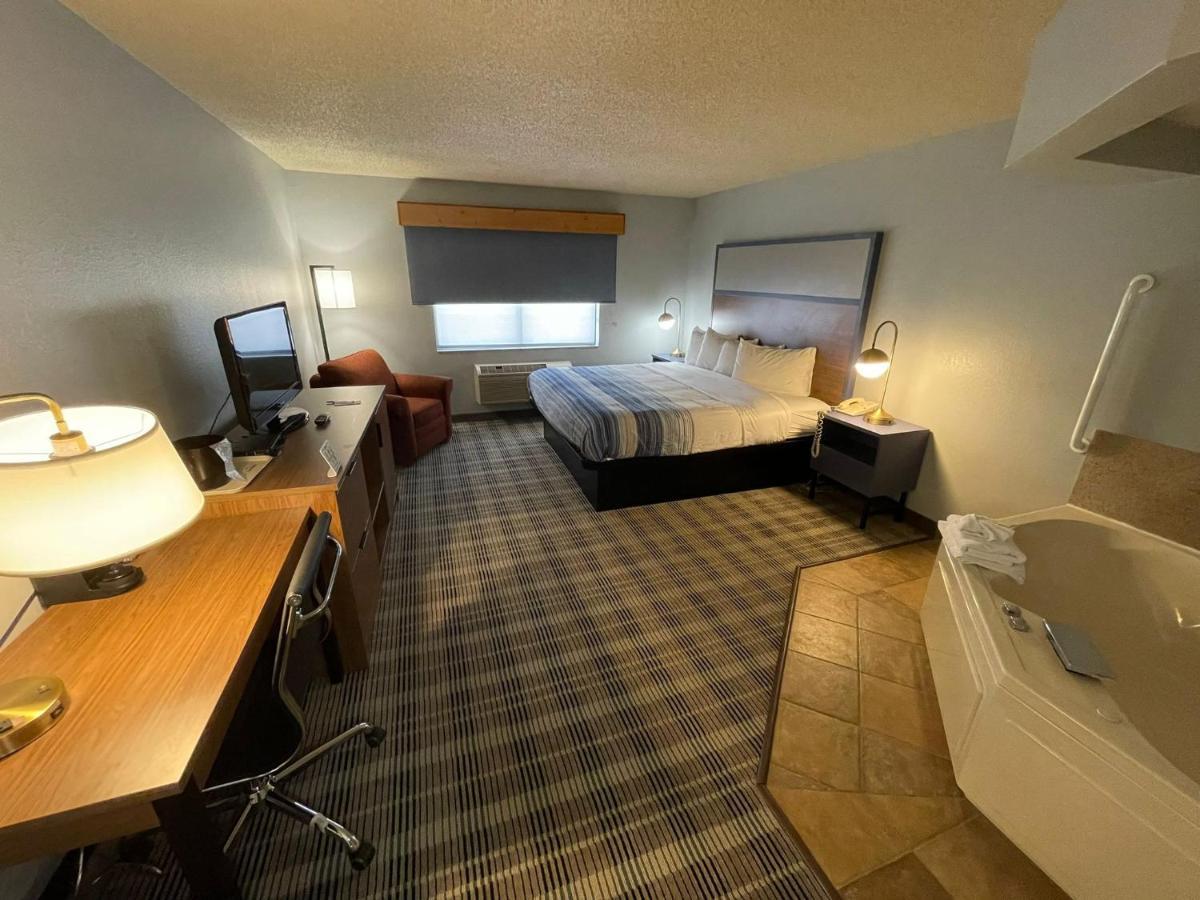 Americinn By Wyndham Motel